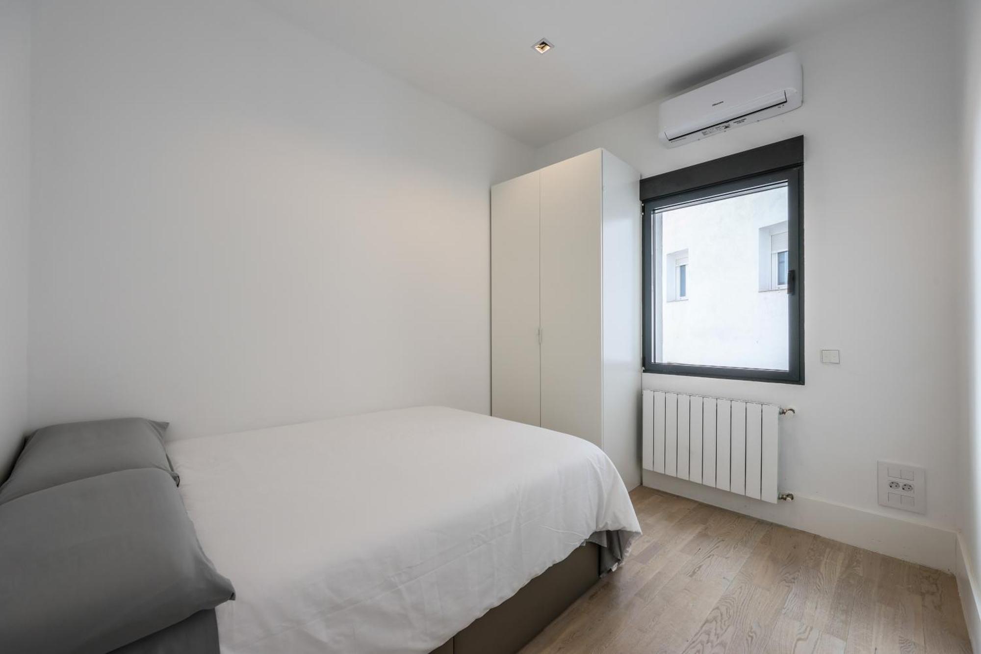 En El Corazon De Madrid, Casa Moderna — Photos 3
